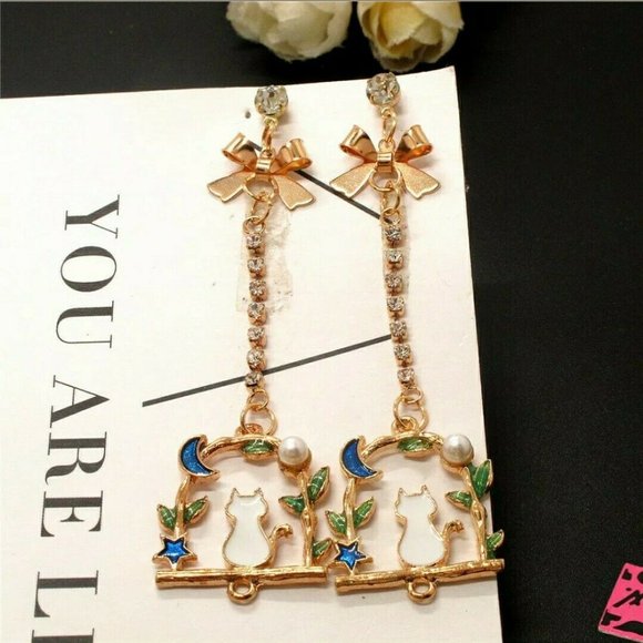Betsey Johnson Cute Cat Moon Star Earrings - Picture 1 of 4